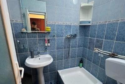 Garsonieră semidecomandată în CET - 3