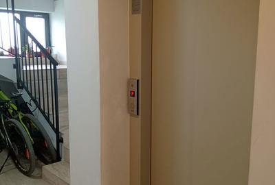 Apartament cu 3 camere decomandat în Drumul Taberei - 9