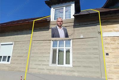 Casă cu 4 camere cu Teren 160 Mp în Anina - 2