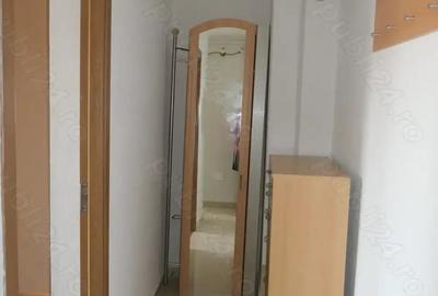 Apartament 1 camera in bloc nou, 2 balcoane, central - Podgoria, et. 4 - 2