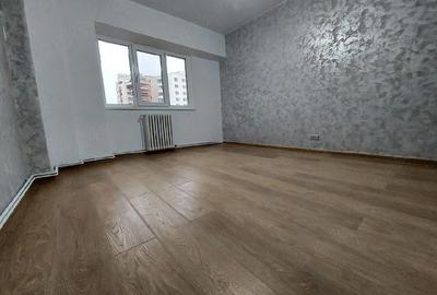 Apartament cu 3 camere decomandat în Păcurari - 2