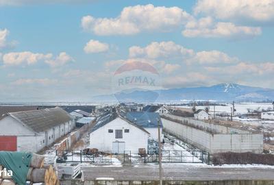 Spațiu comercial, de 895.8 mp, în Central