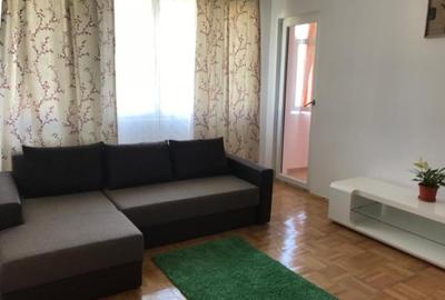 Apartament cu 2 camere semidecomandat, mobilat în Mihai Bravu