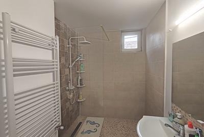 Apartament in bloc tip vila  mobilat Zona Triaj ! - 9