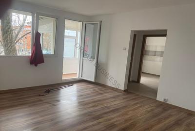 Calea Grivitei apartament cu 2 camere renovat modern etaj 1