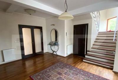 Casa individuala de vanzare, 250 mp utili, teren 1200 mp, - 1