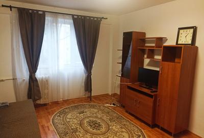 Apartament semidecomandat în Berceni