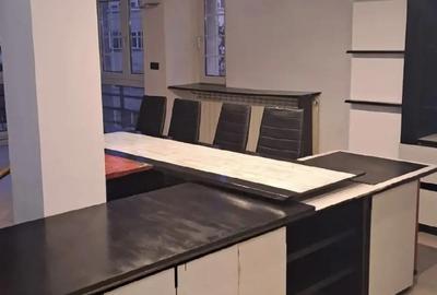 Apartament cu 3 camere decomandat în Dorobanților - 2