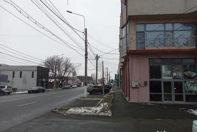 Spațiu comercial, de 580 mp, în Central - 1