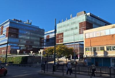 Apartament cu 2 camere - P-ta 700/Business Center - 21