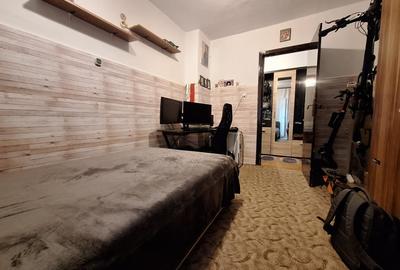 Apartament cu 3 camere decomandat în Lipovei - 12