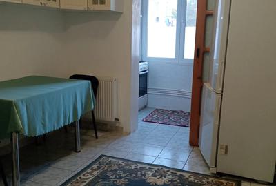 Apartament de inchiriat 3 camere Navodari - 2