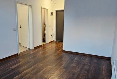 Garsoniera de inchiriat zona Tractorul bloc nou Garsoniera de inchiriat zona Tractorul bloc nou - 8