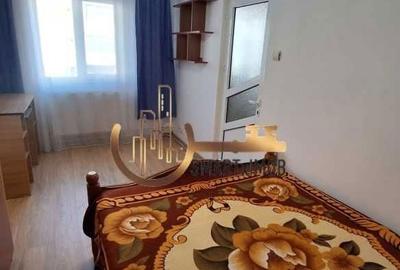 Apartament cu 2 camere semidecomandat în Micro 6 - 7