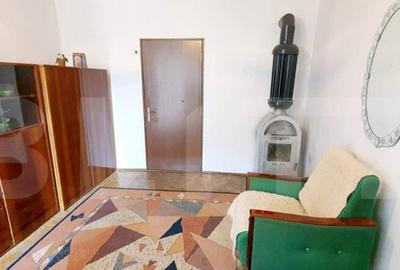 Casa de vanzare , 3 camere , 100 mp, zona Mulatau - 1
