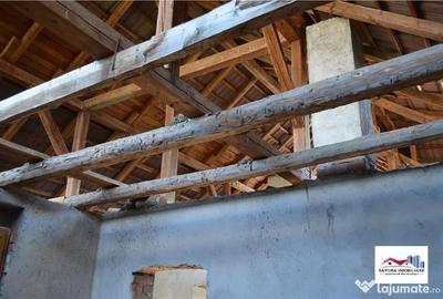 Casă cu 6 camere cu Teren 550 Mp în Târnăveni - 11
