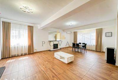Casă cu 6 camere semidecomandat cu Teren 390 Mp în Tunari - 2