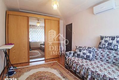 Apartament cu 3 camere semidecomandat în Nufărul