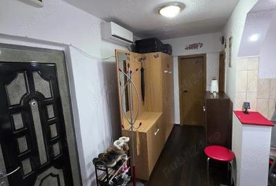 Apartament cu 2 camere decomandat în Dâmbovița - 3