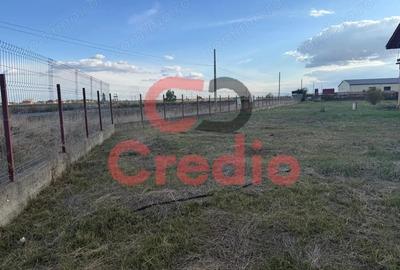 Teren cu vad comercial ( parc auto, expunere marfa/utilaje,depozitare) - 2