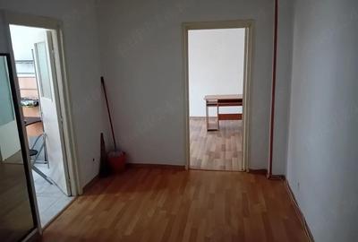 Garsonieră decomandată în Central - 12