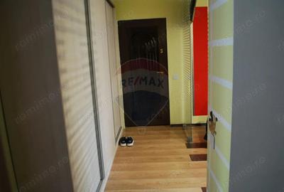 Apartament cu 2 camere decomandat în Vitrometan - 18