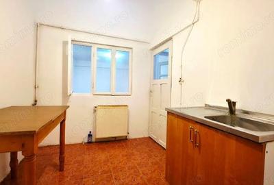 Oportunitate Unica: Casa cu 4 Camere, Curte Generoasa ?i Imbunata?iri - 14