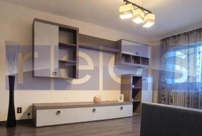 Apartament cu 3 camere în Tineretului