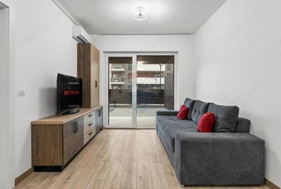 Apartament cu 2 camere semidecomandat, mobilat în UTA