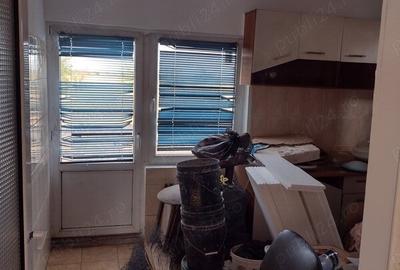 Proprietar vand in centru com. BUTURUGENI Ilfov casa P+E ?i teren 504 mp in rate 90000E - 10