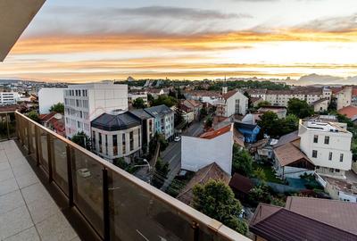 Un colț de liniște cu vedere panoramică - apartament cu 3 camere in centru! - 1