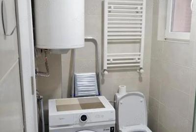 Vanzare apartament de doua camere Vitan - 2