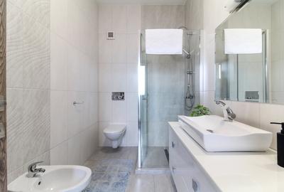 Duplex cu 5 camere cu Canalizare în Bună Ziua - 15