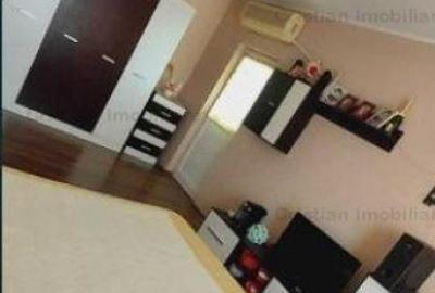 Apartament cu 3 camere decomandat în Calarași 4 - 2