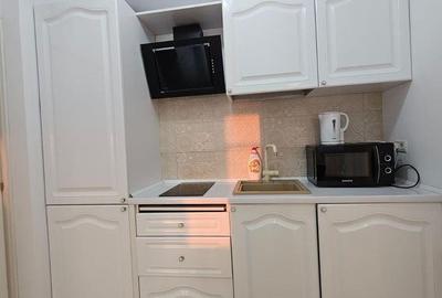 Apartament cu 3 camere în Central - 11