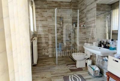 Casă individuală cu 11 camere cu Canalizare în Zorilor - 5