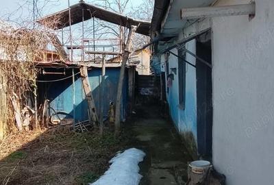 Casă cu 3 camere cu Teren 264 Mp în Central - 2