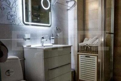 Apartament cu 3 camere decomandat în Central - 1