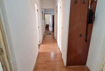 Apartament cu 3 camere decomandat în Central - 7