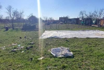 Teren de 1000 mp, în Pădureni - 2