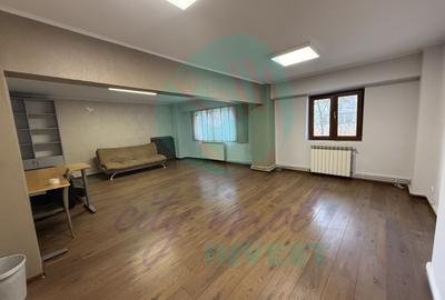 Apartament cu 4 camere decomandat, mobilat în Calea Călărașilor - 2