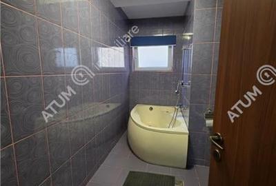 Apartament cu 3 camere decomandate 2 bai si 3 balcoane zona Strand - 11