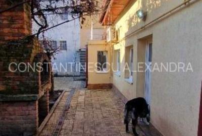 Apartament cu 3 camere decomandat în Drumul Taberei - 3