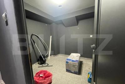 Spatiu Comercial de Vanzare, 110mp, in zona Me?te?ugaril - 2