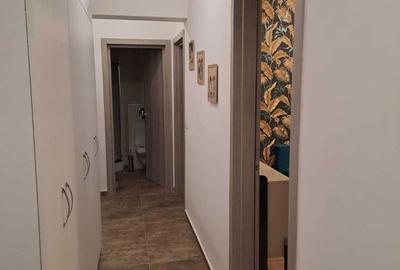 Apartament cu 3 camere decomandat în Exterior Vest - 1