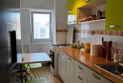 Garsonieră decomandată în Tei - 7