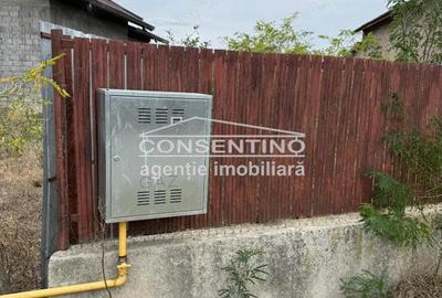 Se vinde imobil la 15 km de oras , in sat Bentu - 4