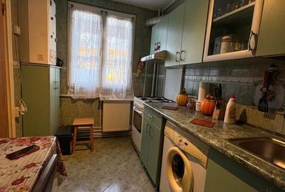 Apartament cu 3 camere semidecomandat, mobilat în Berceni - 7