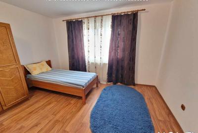 Inchiriere apartament 4 camere, situat in Targu Jiu, Str. - 4