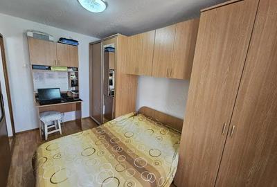 Vanzare apartament 2 camere situat in Targu Jiu, strada Slt. Gheorghe Barboi Vanzare apartament 2 camere situat in Targu Jiu, strada Slt. Gheorghe Barboi - 2